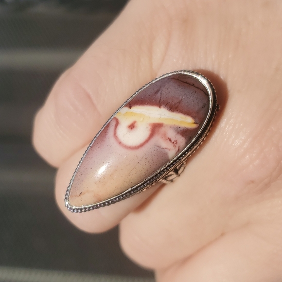 New Oversized Mookaite Jasper 925 Silver Statement Ring. - Picture 5 of 16